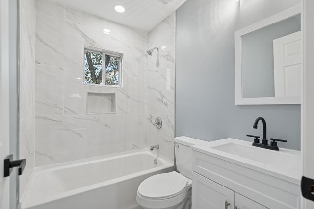 335 Columbia Ave, Centerville, TN 37033