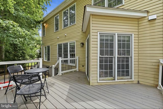 20618 BRIDGEPORT CT, Sterling, VA 20165
