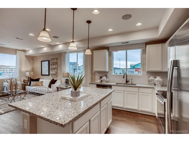 6820 Parterre Pkwy N 6, Thornton, CO 80602