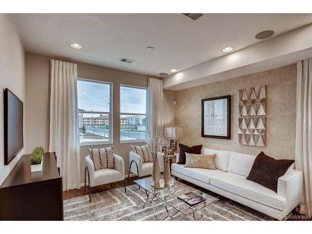 6820 Parterre Pkwy N 6, Thornton, CO 80602