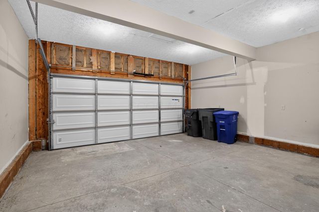 2893 Barrows Road, Columbus, OH 43232