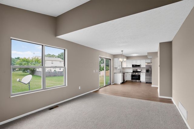 2893 Barrows Road, Columbus, OH 43232