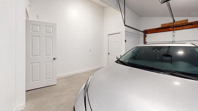 9205 S Chicago ROAD, Oak Creek, WI 53154