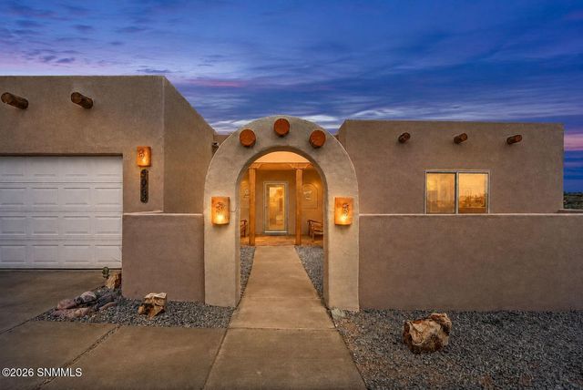 5083 Vista Chico Loop, Las Cruces, NM 88012