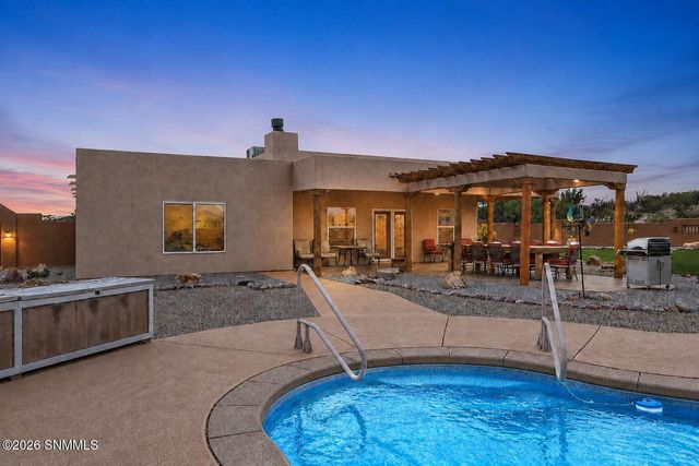 5083 Vista Chico Loop, Las Cruces, NM 88012