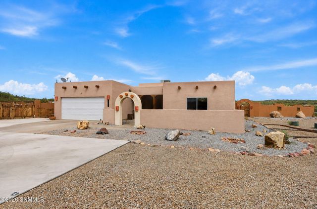 5083 Vista Chico Loop, Las Cruces, NM 88012