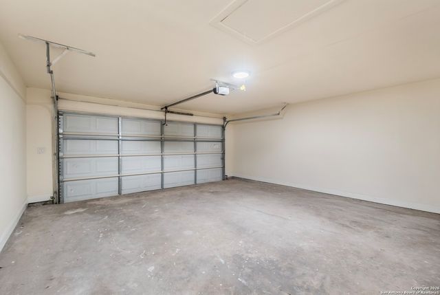 3330 Sackville Dr, San Antonio, TX 78247