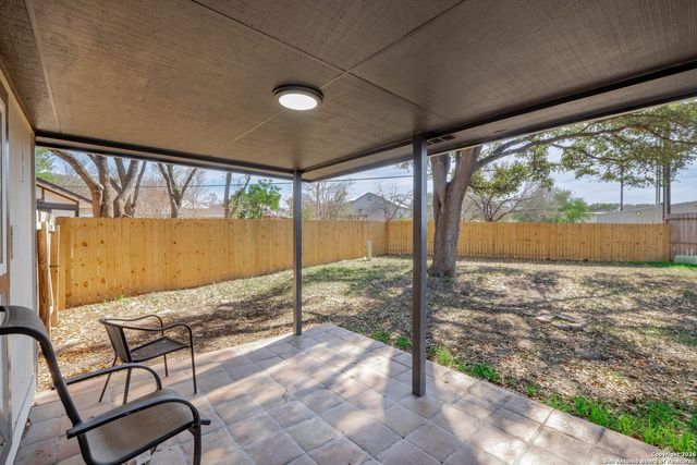 3330 Sackville Dr, San Antonio, TX 78247