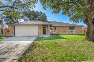 3330 Sackville Dr, San Antonio, TX 78247