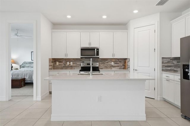 2136 LAURIFOLIA COURT, North Port, FL 34289