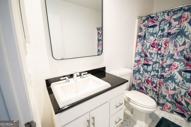 19 Finch Trail NE, Atlanta, GA 30308