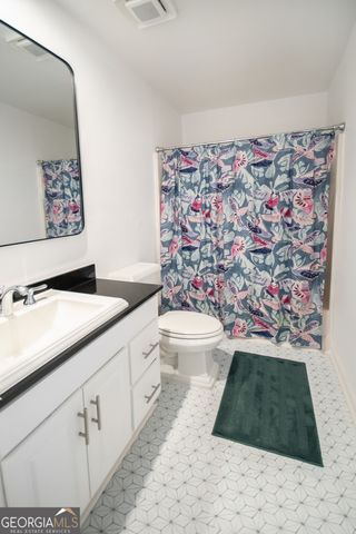 19 Finch Trail NE, Atlanta, GA 30308