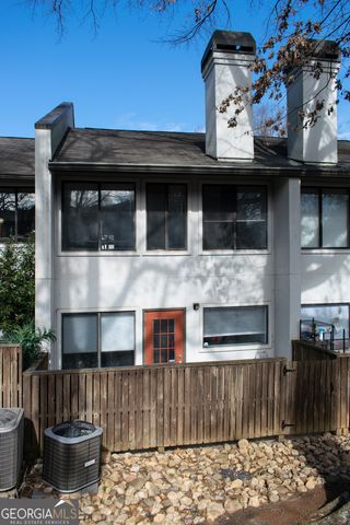 19 Finch Trail NE, Atlanta, GA 30308