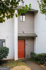 19 Finch Trail NE, Atlanta, GA 30308