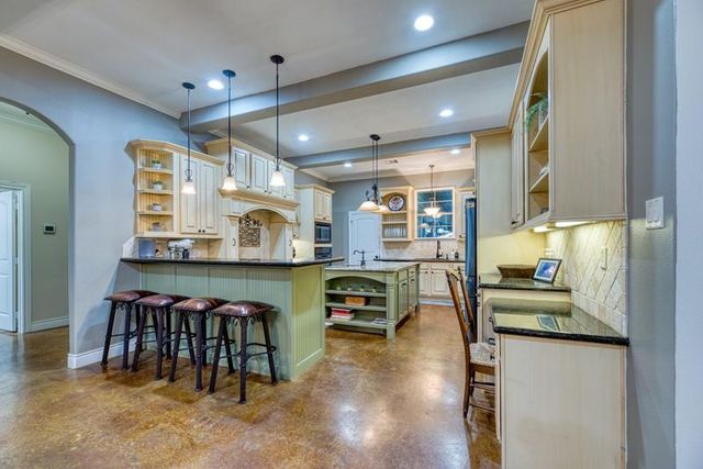 127 Anna Springs Lane, Montgomery, TX 77356