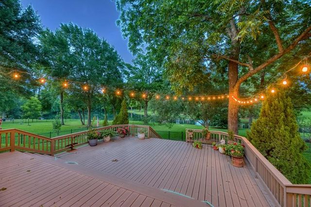 127 Anna Springs Lane, Montgomery, TX 77356