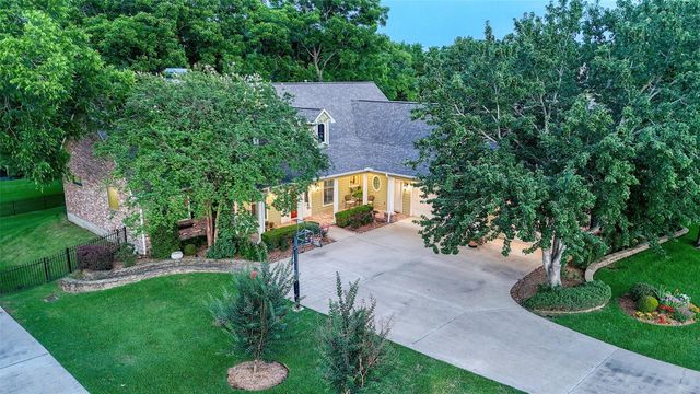 127 Anna Springs Lane, Montgomery, TX 77356