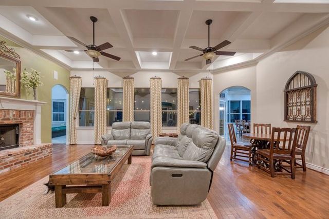127 Anna Springs Lane, Montgomery, TX 77356