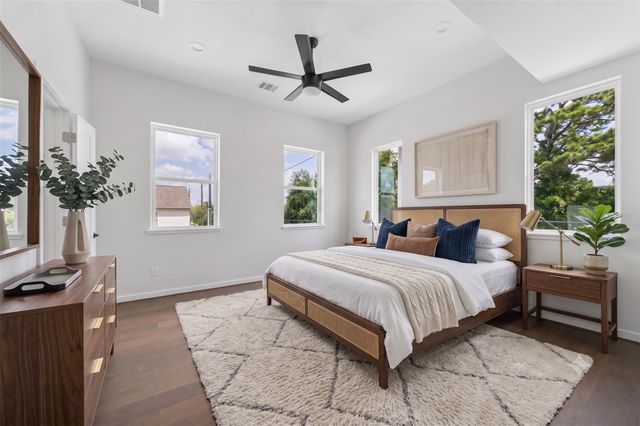 3908 Zina Way, Houston, TX 77018
