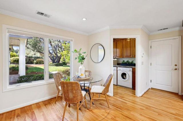 18074 Daves Avenue, Monte Sereno, CA 95030