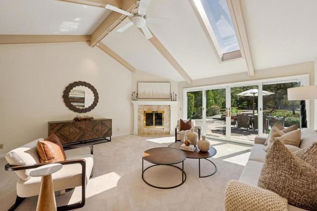 18074 Daves Avenue, Monte Sereno, CA 95030