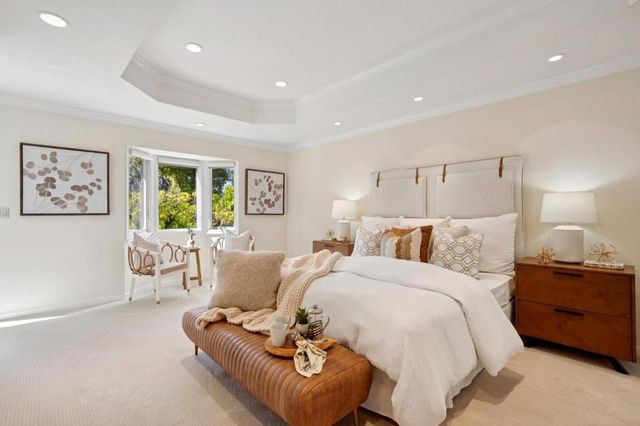 18074 Daves Avenue, Monte Sereno, CA 95030