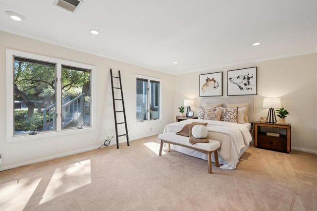 18074 Daves Avenue, Monte Sereno, CA 95030