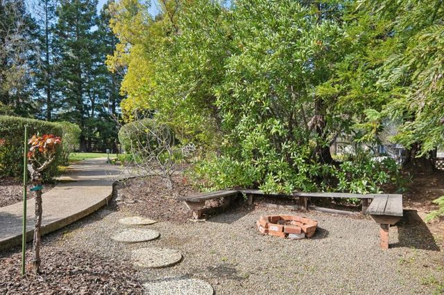 18074 Daves Avenue, Monte Sereno, CA 95030