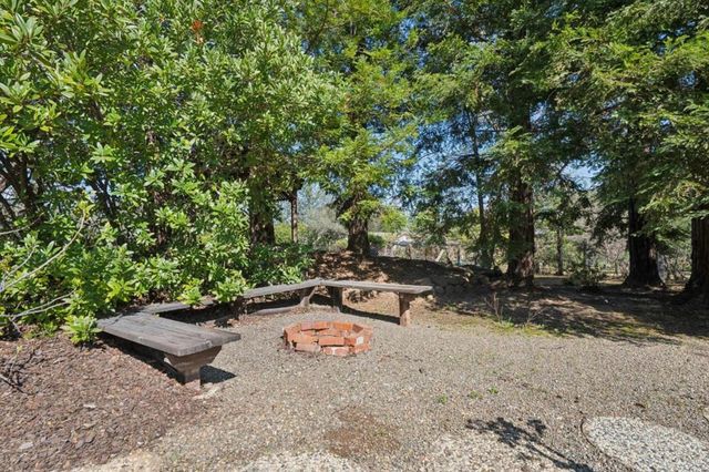 18074 Daves Avenue, Monte Sereno, CA 95030