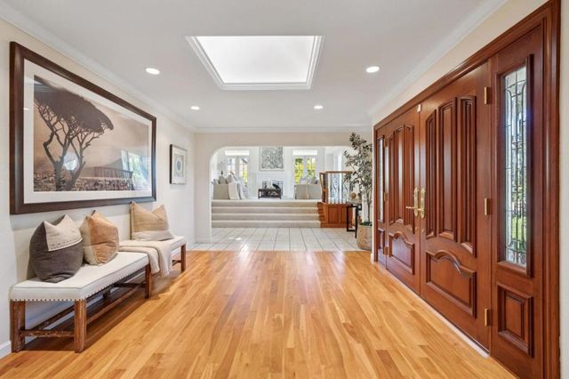 18074 Daves Avenue, Monte Sereno, CA 95030