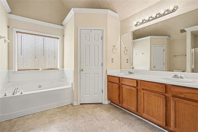 1496 Virgil Pond Lane, Loganville, GA 30052