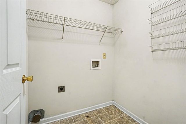 1496 Virgil Pond Lane, Loganville, GA 30052