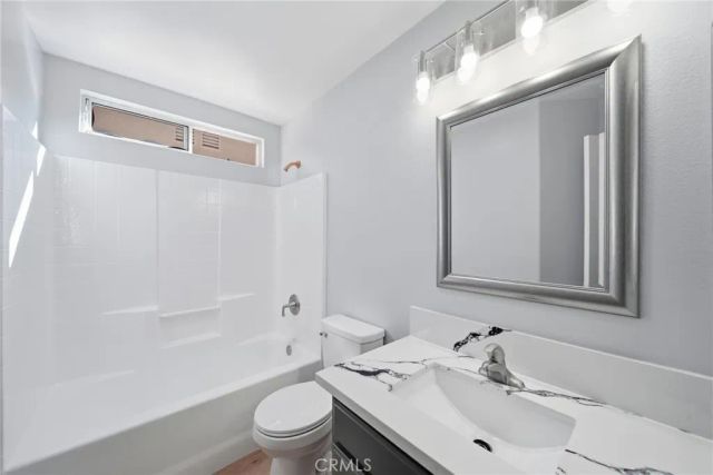 19735 Skyview Court, Canyon Country, CA 91351