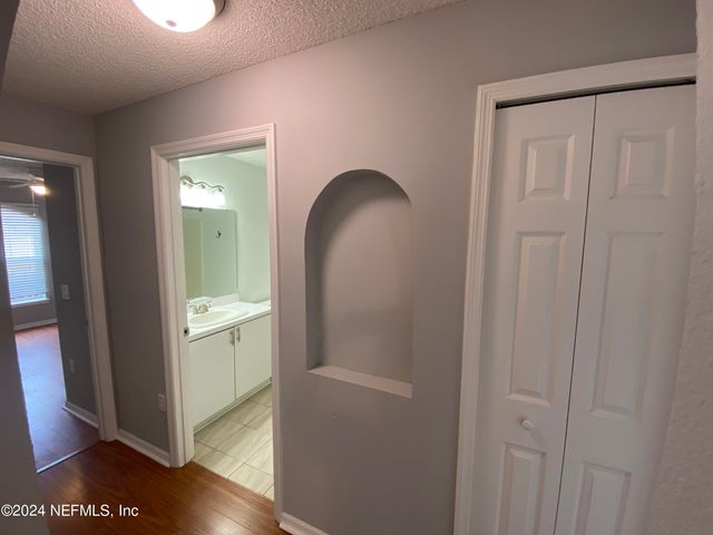 11486 KIMBERLY FOREST Drive, Jacksonville, FL 32246