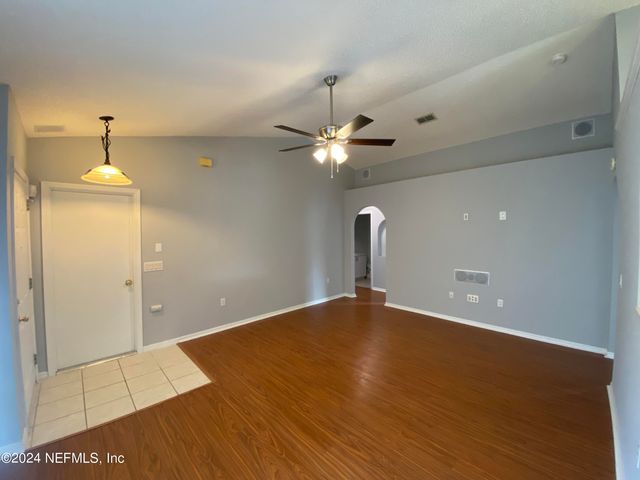 11486 KIMBERLY FOREST Drive, Jacksonville, FL 32246