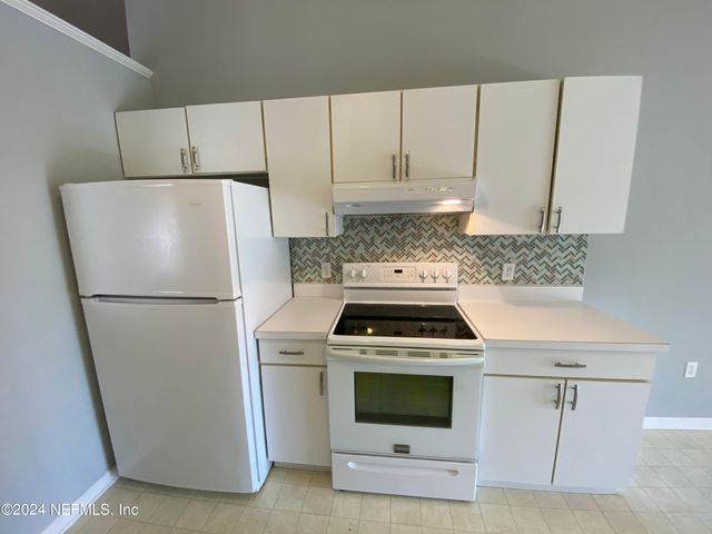 11486 KIMBERLY FOREST Drive, Jacksonville, FL 32246