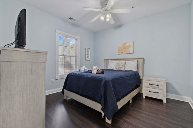 4879 Luster Leaf Cir Apt 105, Myrtle Beach, SC 29577