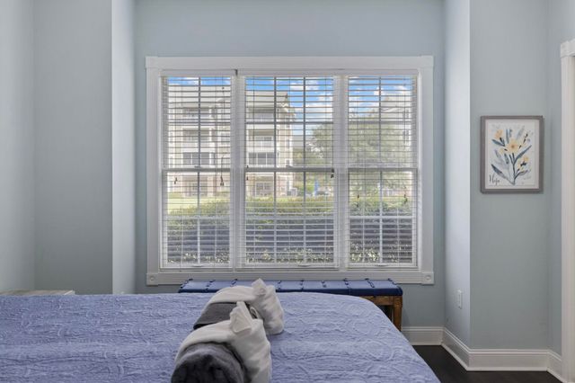 4879 Luster Leaf Cir Apt 105, Myrtle Beach, SC 29577