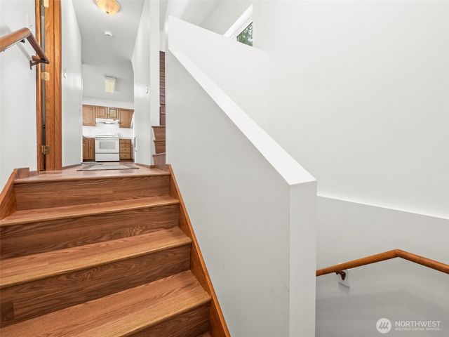 913 E Herron Blvd, Lakebay, WA 98349