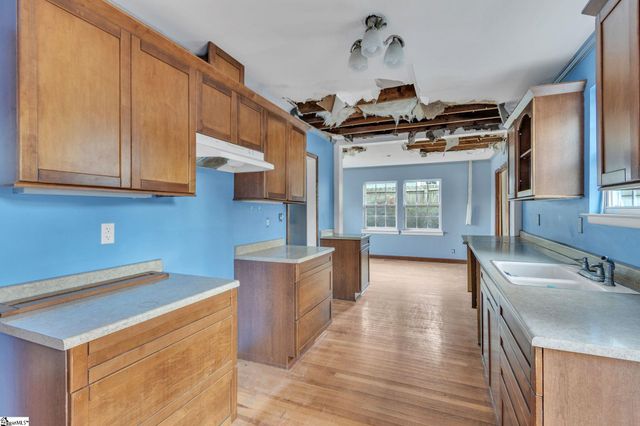 104 Wilshire Drive, Greenville, SC 29609