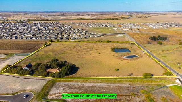 2120 County Road 132 RD, Hutto, TX 78634