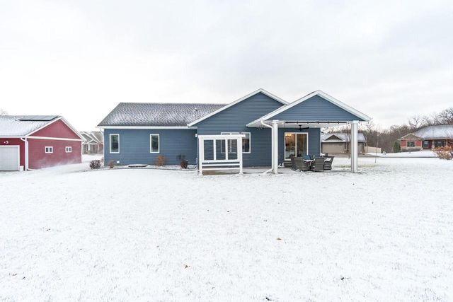 1506 Bridger DRIVE, Holmen, WI 54636