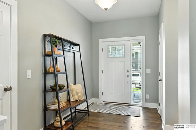 7301 S 184th Street, Omaha, NE 68136