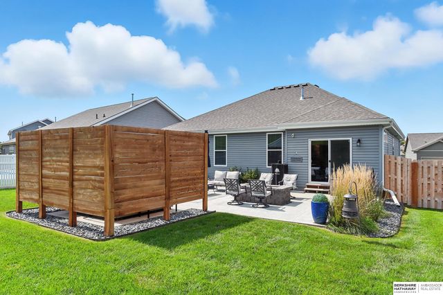 7301 S 184th Street, Omaha, NE 68136