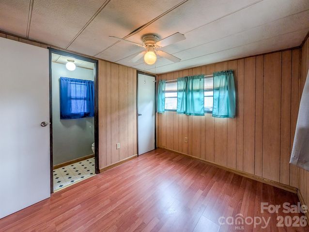 107 Mockingbird Lane, Burnsville, NC 28714