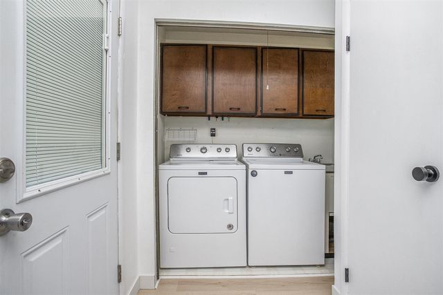 7610 Lake Wood Drive, Portage, MI 49002