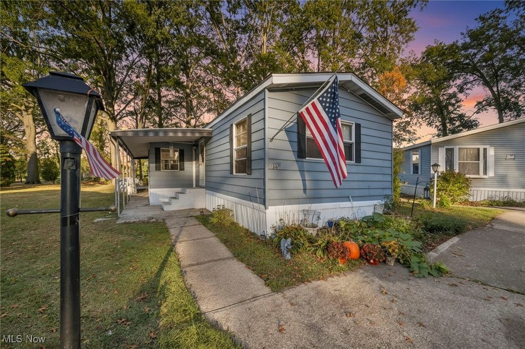 35157 Center Ridge Road 126, North Ridgeville, OH 44039