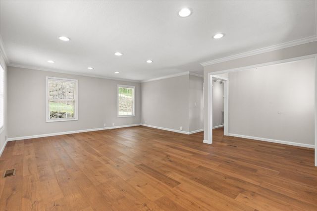 116 Lavonia Avenue, Chattanooga, TN 37415