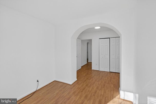 1305 ORREN ST NE, Washington, DC 20002