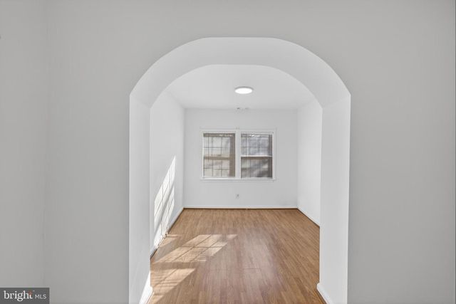 1305 ORREN ST NE, Washington, DC 20002